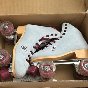 NEW Roller Derby Candi Grl Quad Roller Skate Size 10 women’s